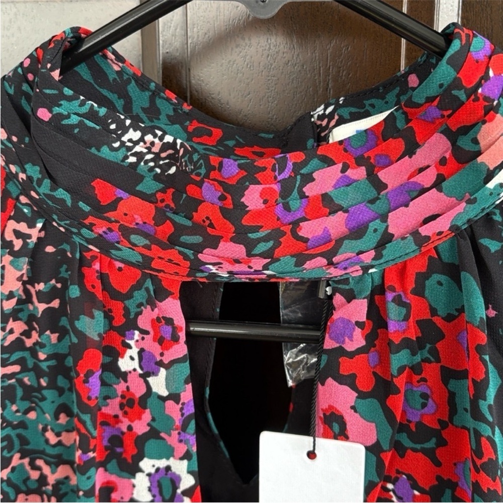 NWT Molly Bracken Black Floral Chiffon
Choker Collar Dress Size Medium - Picture 7 of 16